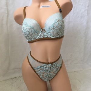 VS Set Dream Angels lined Demi 32DDD/L
